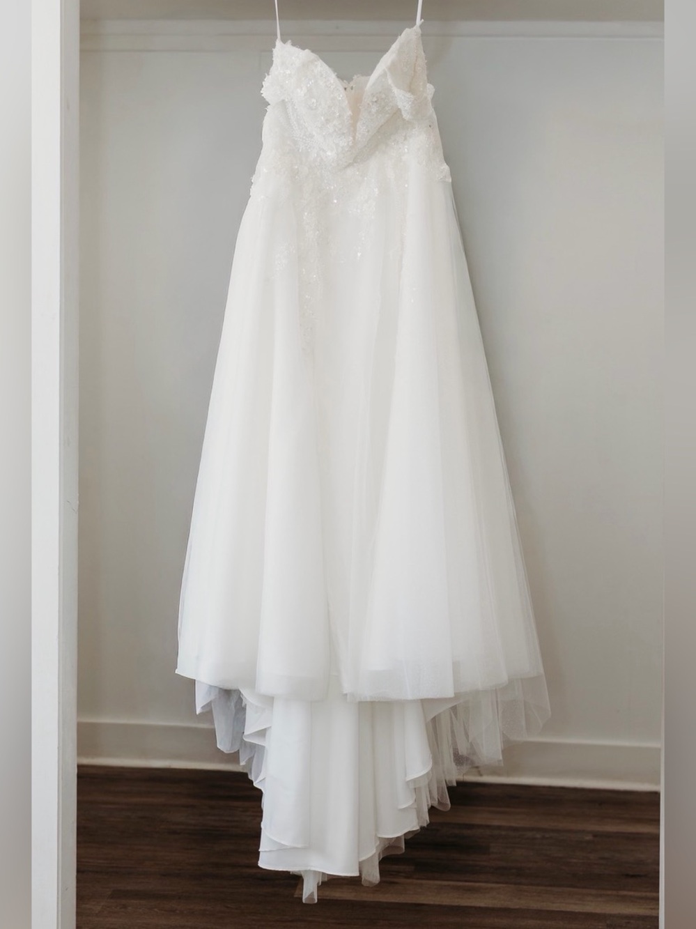 Stacees Sparkly A-line Floral Embroidered Lace Sweep Train Wedding Dress